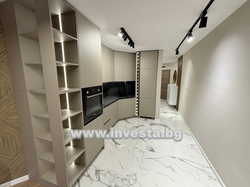 For Sale  2 bedroom Plovdiv , Sadiyski , 106 sq.m | 17051123 - image [2]