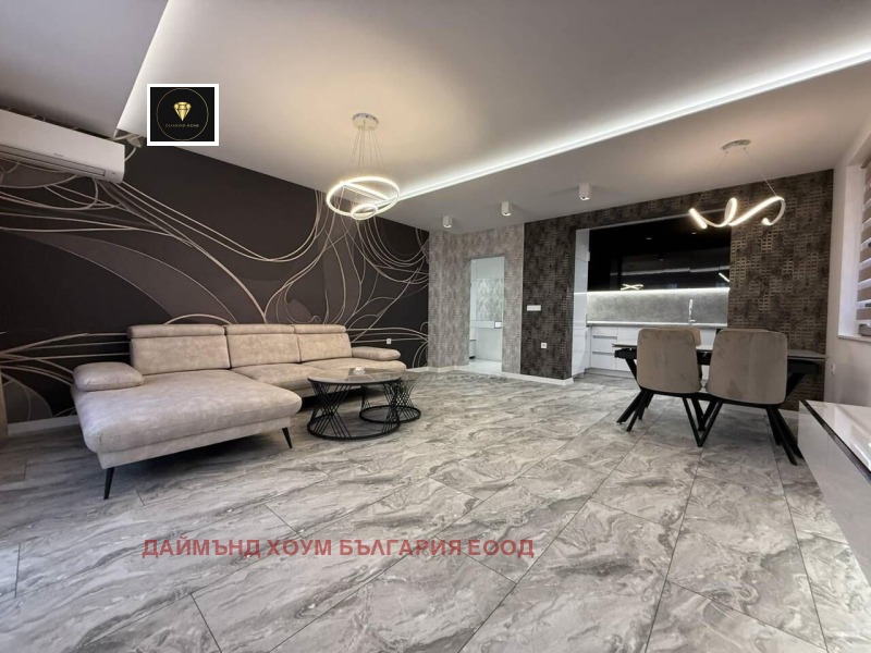 À venda  2 quartos Plovdiv , Ostromila , 118 m² | 48114158 - imagem [2]