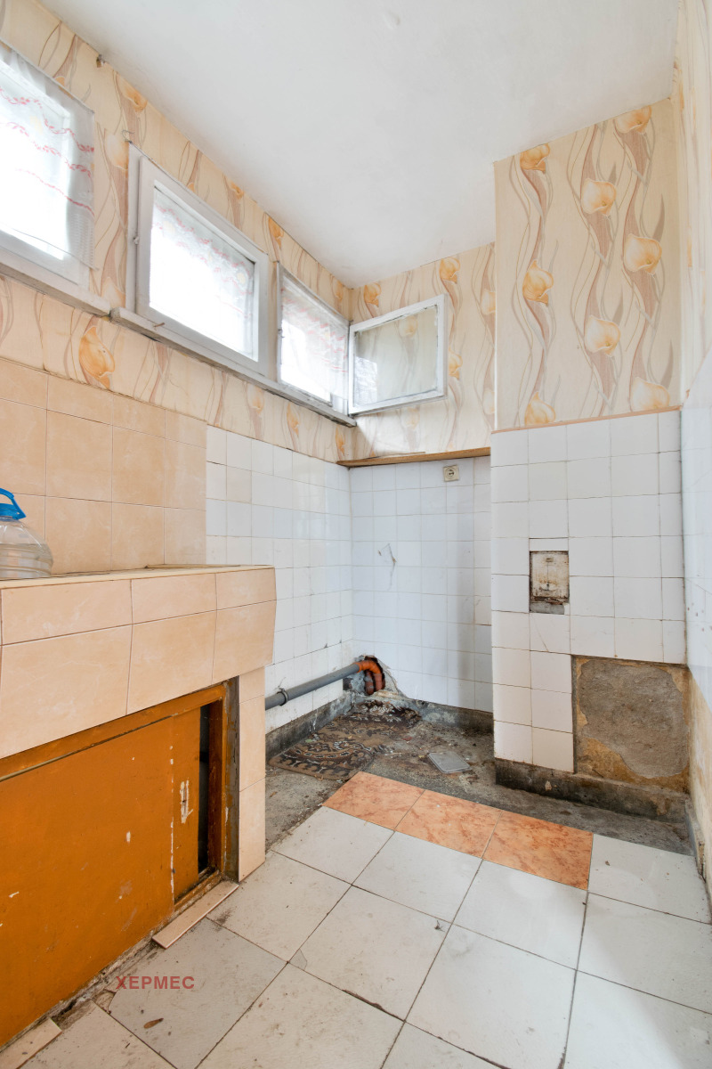 Продава 3-СТАЕН, гр. Бургас, Център, снимка 13 - Апартаменти - 53415388