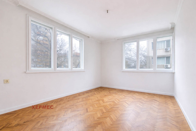 Продава 3-СТАЕН, гр. Бургас, Център, снимка 9 - Апартаменти - 53415388