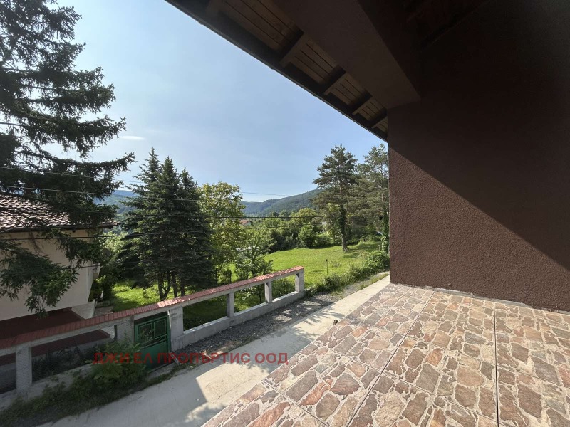 Продава  Къща град София , гр. Нови Искър , 291 кв.м | 19112202 - изображение [5]
