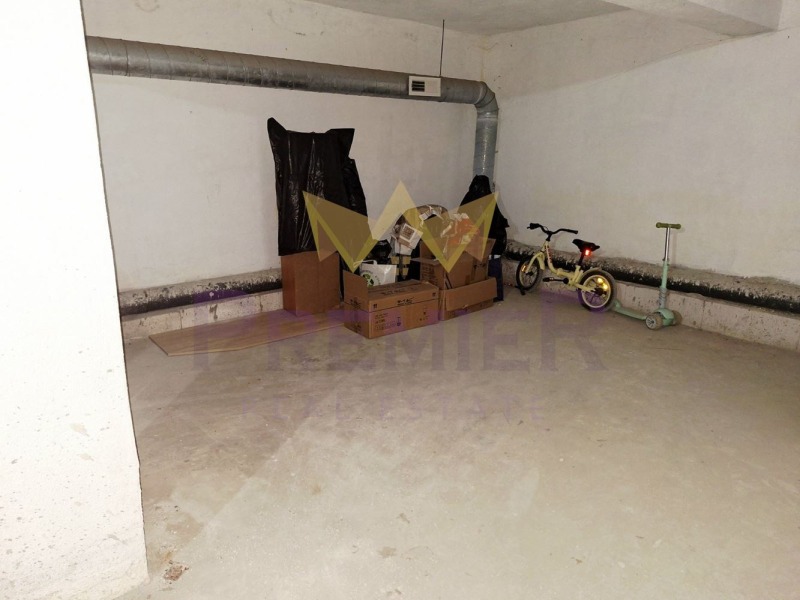 Продава ГАРАЖ, ПАРКОМЯСТО, гр. Варна, Чаталджа