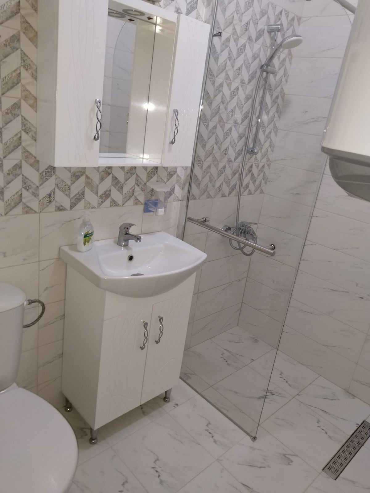 Продава 2-СТАЕН, гр. Своге, област София област, снимка 8 - Апартаменти - 54873618
