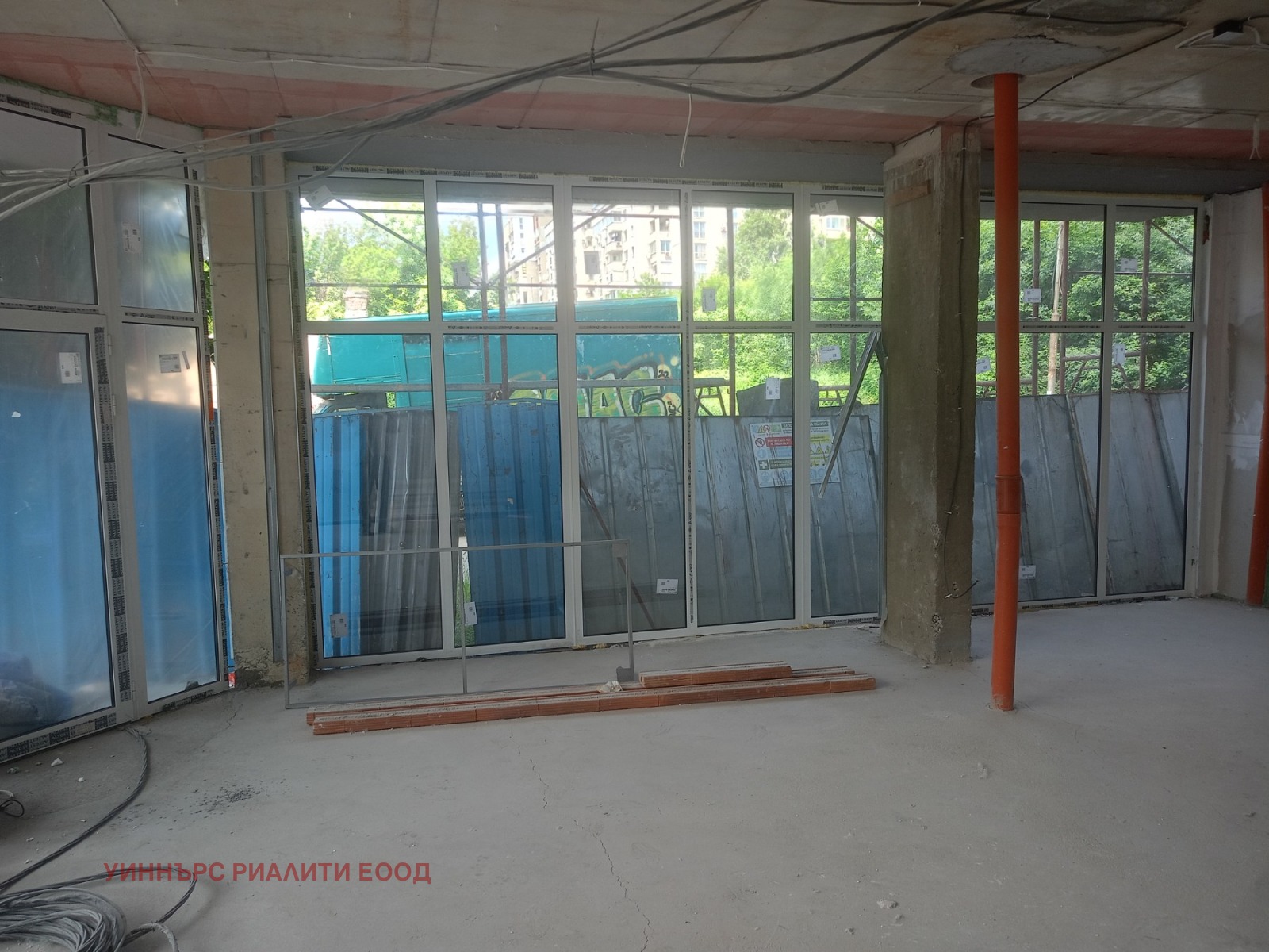 Продава МАГАЗИН, гр. София, Банишора, снимка 4 - Магазини - 54827681
