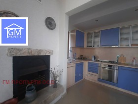 Hus Balsjik, region Dobrich 4