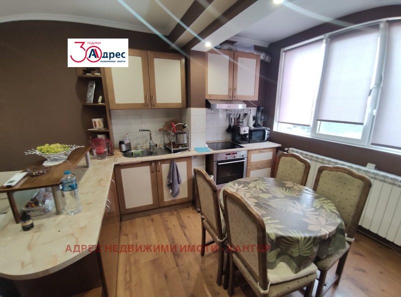 Продается  2 спальни Пазарджик , Център , 73 кв.м | 59044136 - изображение [2]