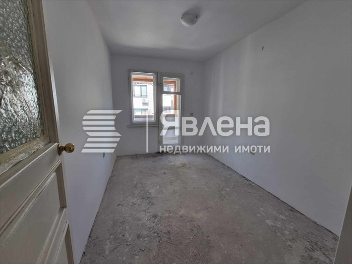 Na prodej  3+ ložnice Varna , Zimno kino Trakija , 180 m2 | 19630747 - obraz [4]