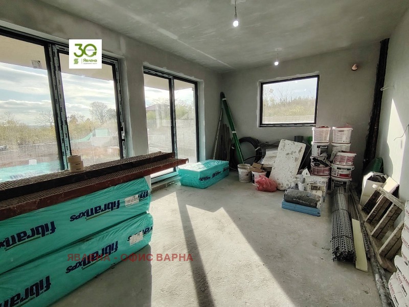 Продава КЪЩА, гр. Варна, Изгрев, снимка 15 - Къщи - 52440629