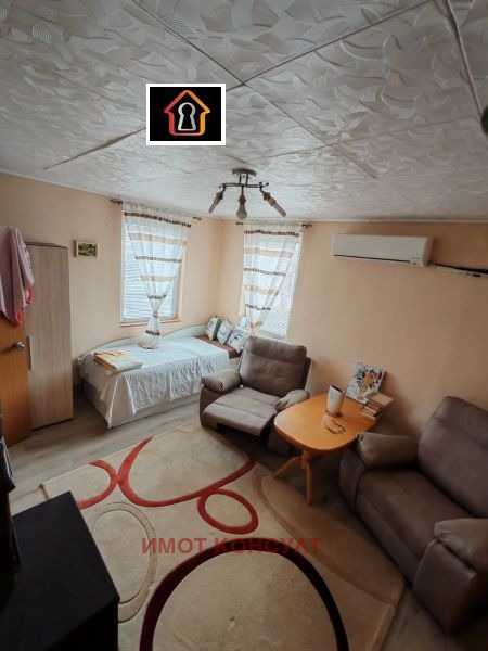 Продава КЪЩА, с. Оходен, област Враца, снимка 3 - Къщи - 54105274