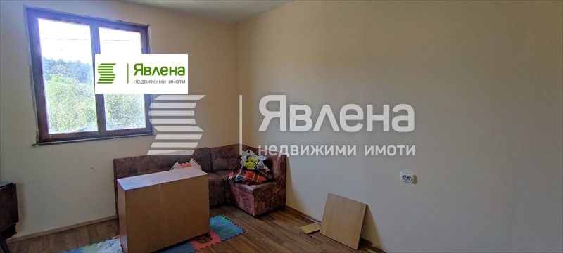 Продава КЪЩА, с. Гълъбник, област Перник