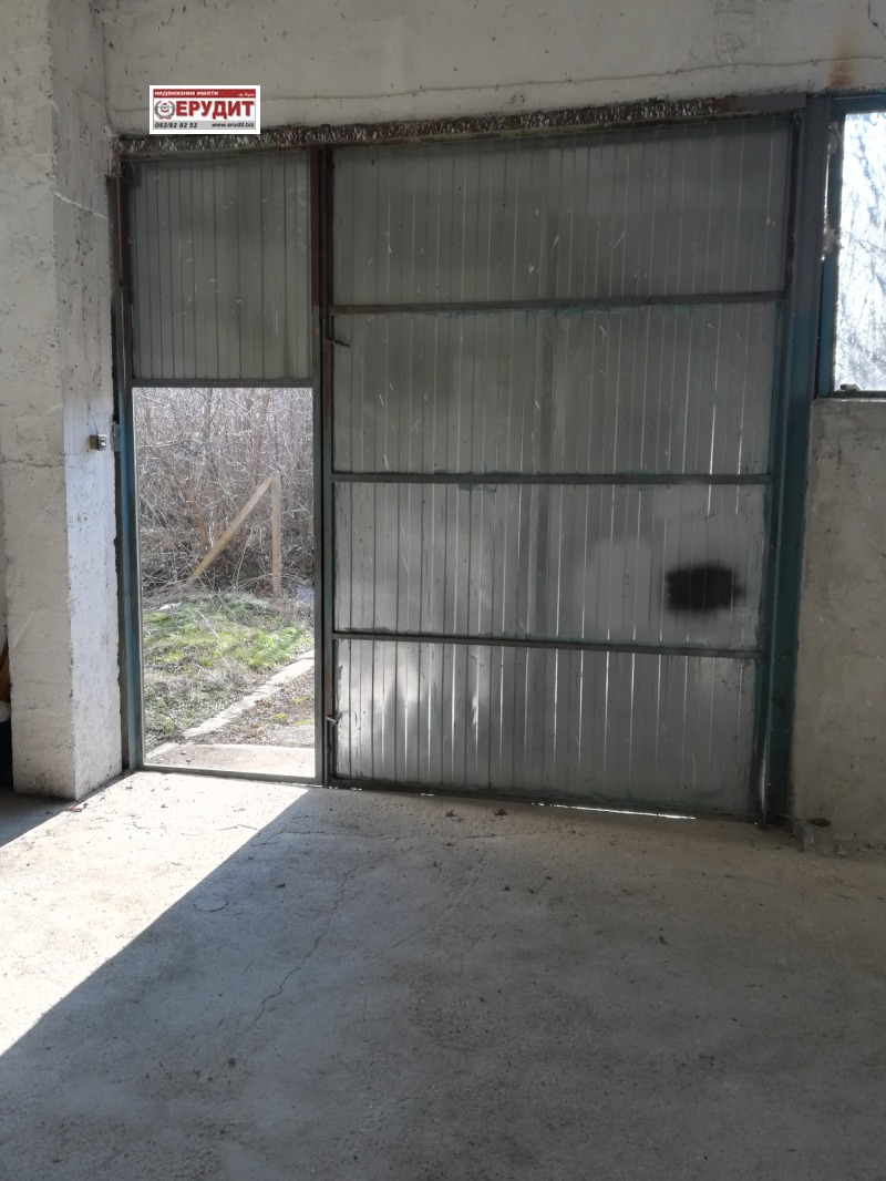 Te koop  Industrie gebouw regio Roese , Slivo pole , 108 m² | 68677384 - afbeelding [2]