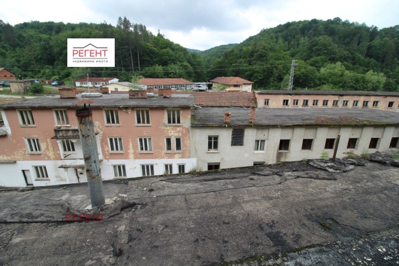 Til salg  Grund Gabrovo , Promishlena zona , 32000 kvm | 58895247 - billede [2]