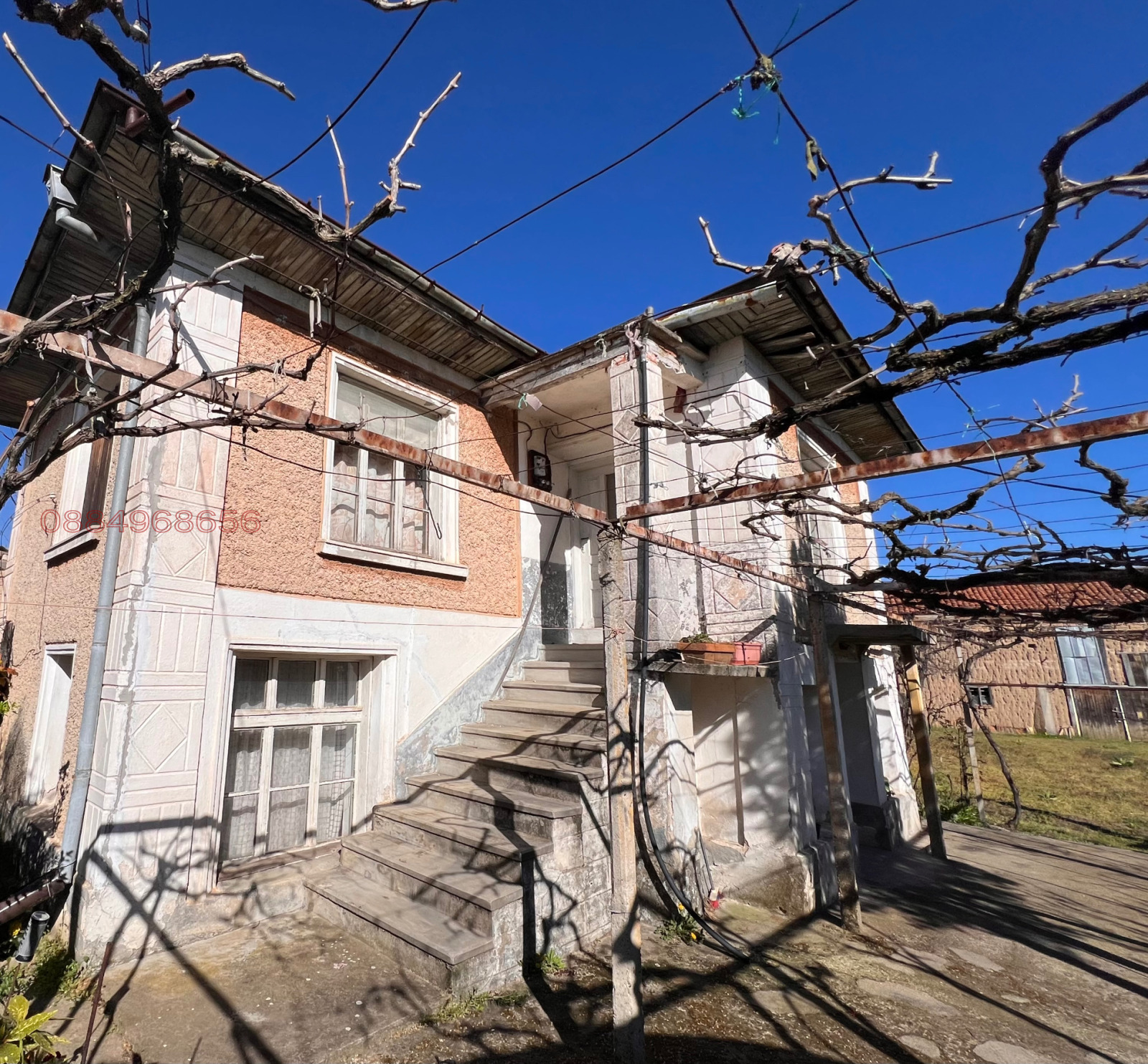 Продава КЪЩА, с. Стрелци, област Пловдив