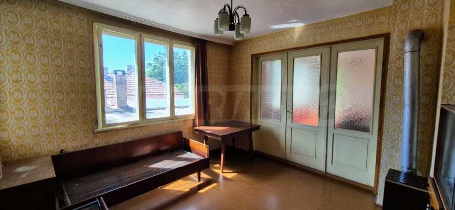 Продава ЕТАЖ ОТ КЪЩА | Imot.bg — изображение 17