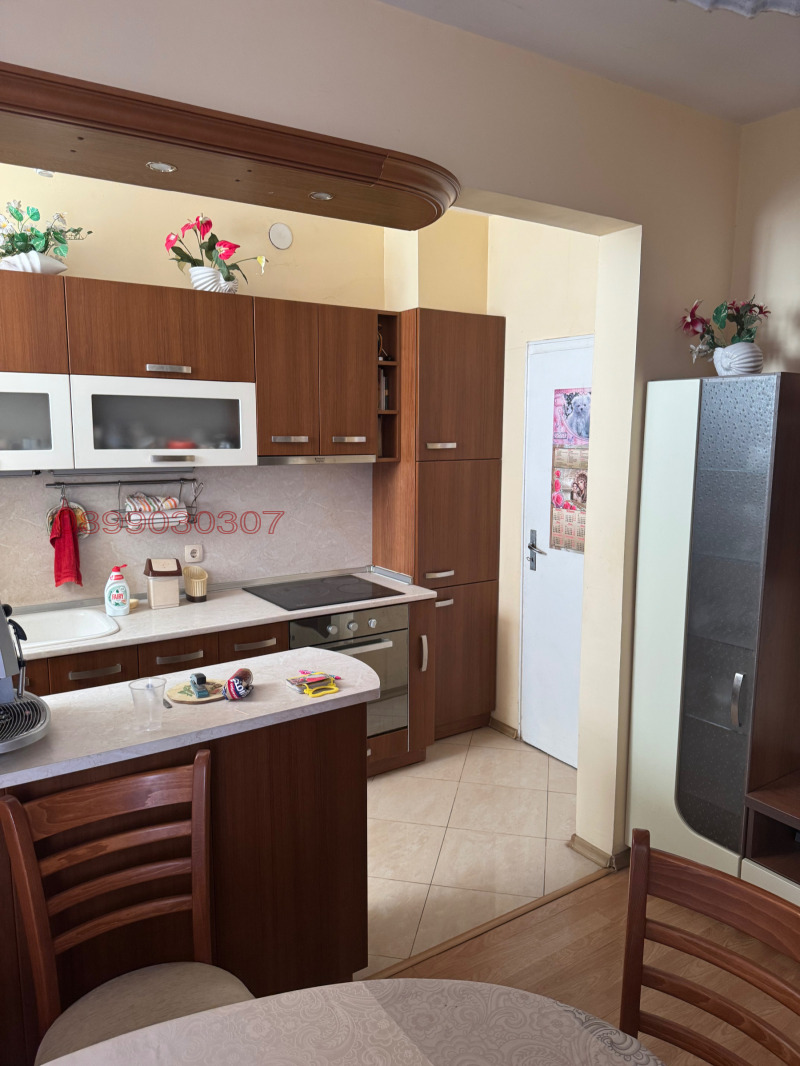 Продава 4-СТАЕН, гр. Димитровград, област Хасково, снимка 3 - Апартаменти - 53059811