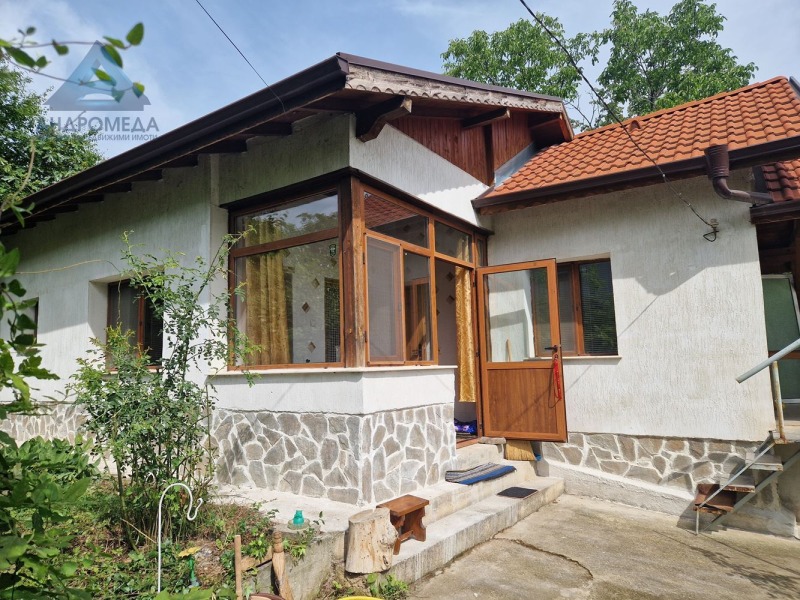 Na sprzedaż  Dom Plewen , Szirok centar , 77 mkw | 31904990 - obraz [2]