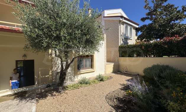 Продава КЪЩА, Извън страната, област Извън страната, снимка 8 - Къщи - 52060677