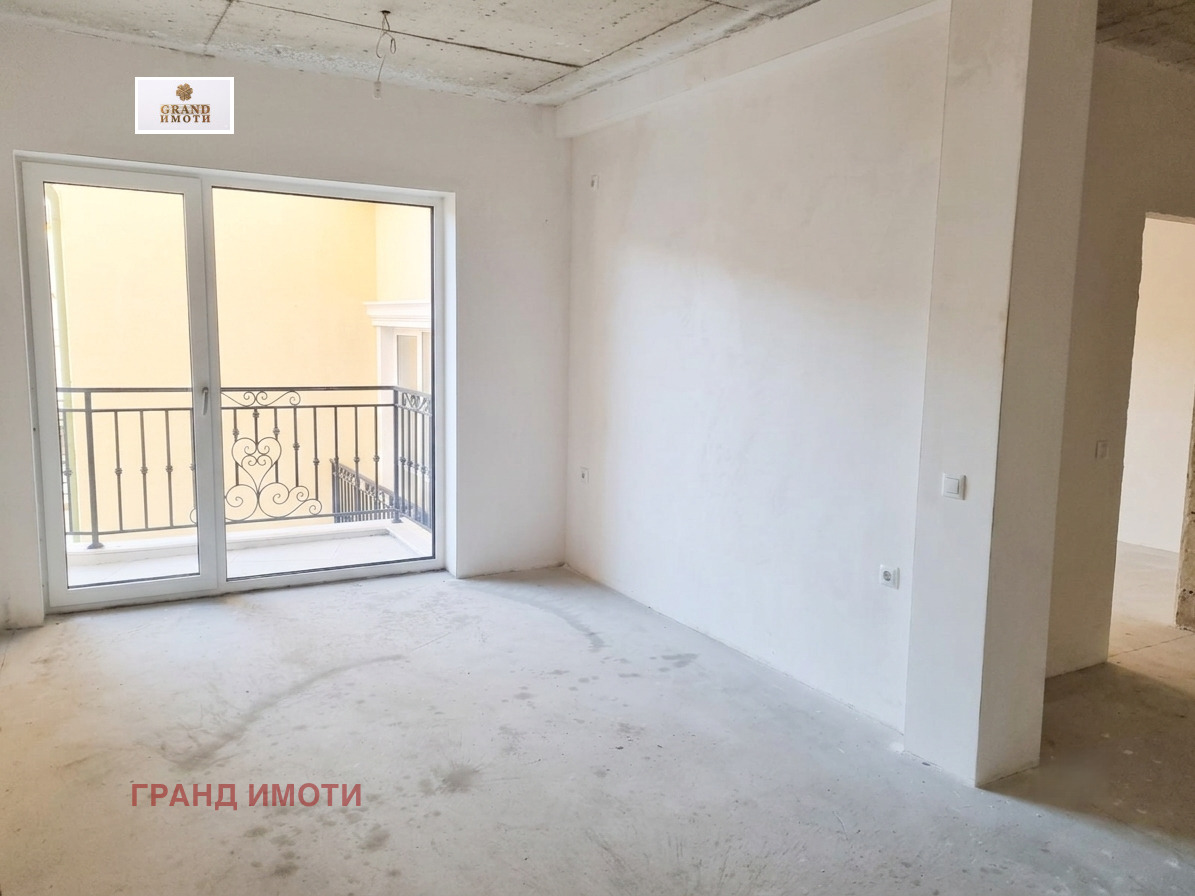 Продава 3-СТАЕН, гр. Русе, Център, снимка 1 - Апартаменти - 55086911