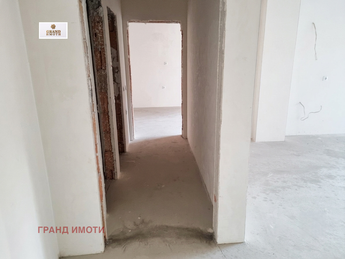 Продава 3-СТАЕН, гр. Русе, Център, снимка 2 - Апартаменти - 55086911