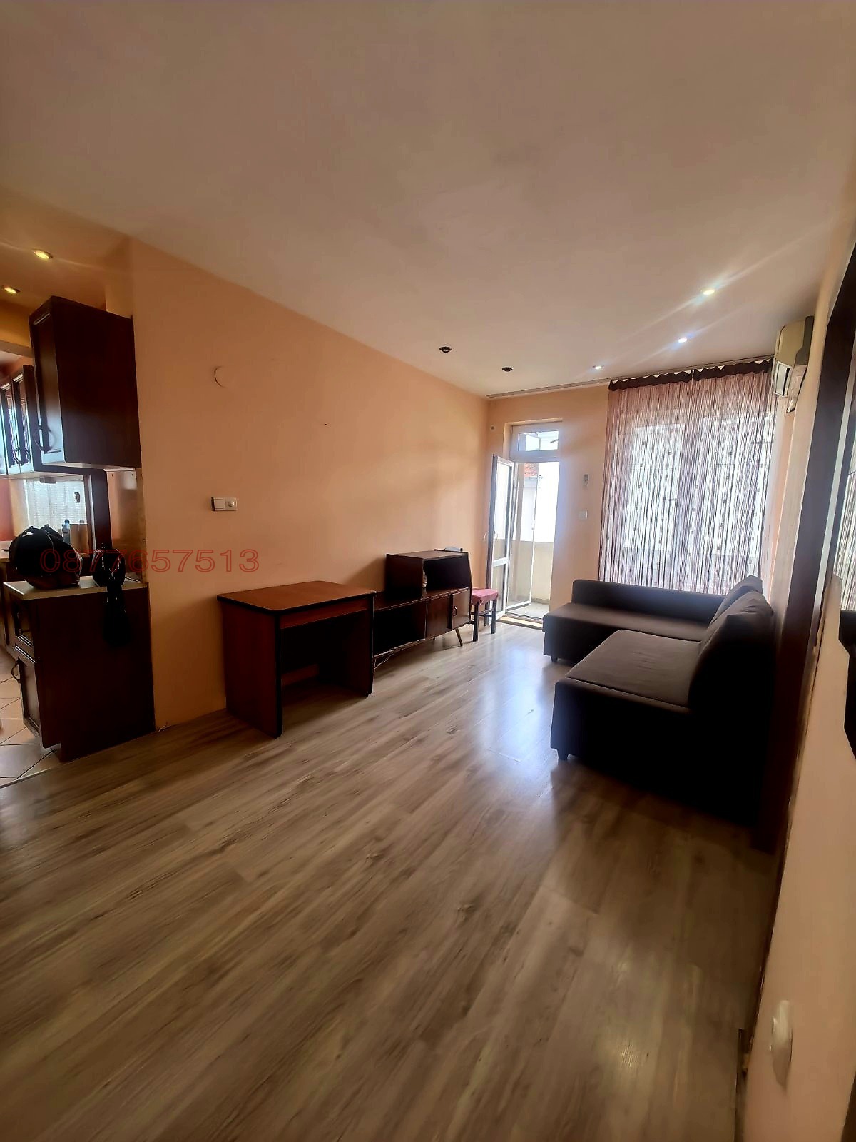 Продава ЕТАЖ ОТ КЪЩА, гр. Шумен, Пожарната, снимка 3 - Етаж от къща - 56090674