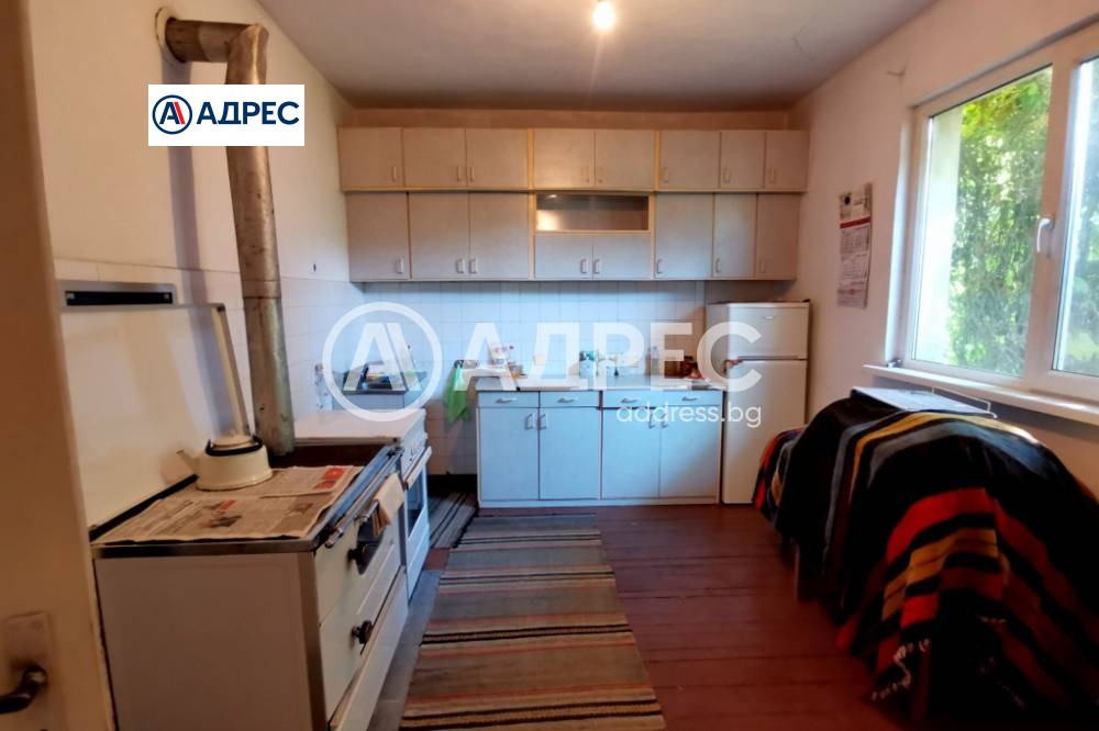 Продава КЪЩА, с. Долна Градешница, област Благоевград, снимка 10 - Къщи - 54920811