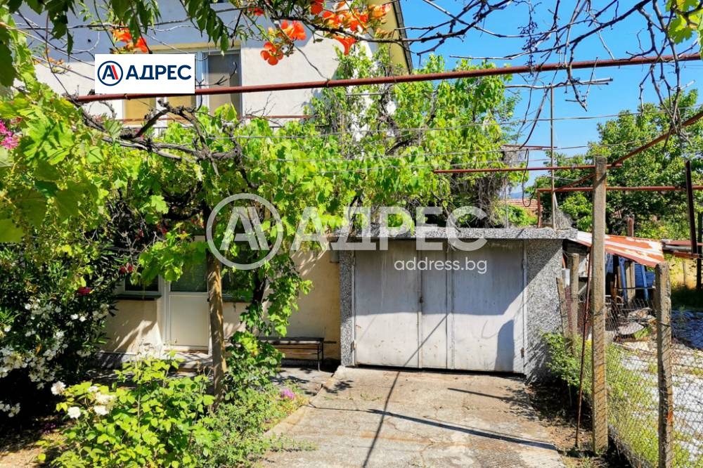 Продава КЪЩА, с. Долна Градешница, област Благоевград, снимка 16 - Къщи - 54920811