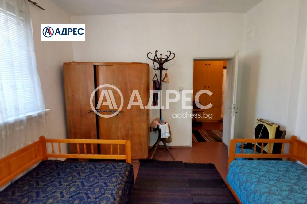 Продава КЪЩА, с. Долна Градешница, област Благоевград, снимка 6 - Къщи - 54920811