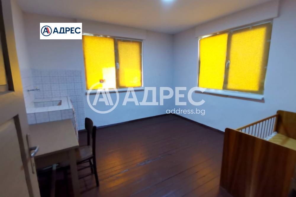 Продава КЪЩА, с. Долна Градешница, област Благоевград, снимка 13 - Къщи - 54920811
