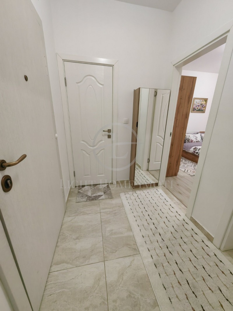 Продава 2-СТАЕН, гр. Пловдив, Остромила, снимка 8 - Апартаменти - 52396395