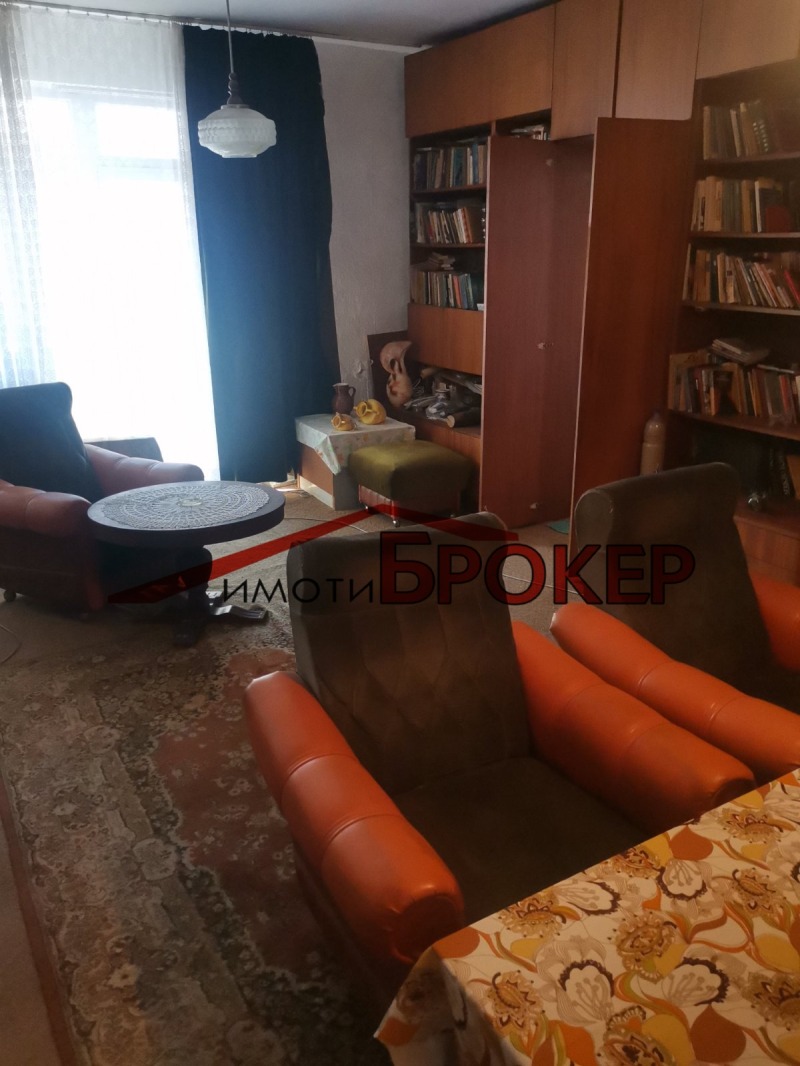 In vendita  2 camere da letto Sliven , Novo selo , 178 mq | 19007732 - Immagine [6]