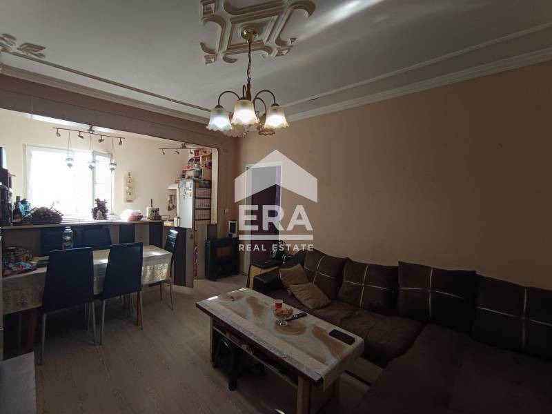 Продава  3-стаен град Варна , Кайсиева градина , 59 кв.м | 67164500 - изображение [2]