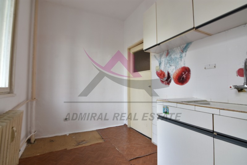 Продава 3-СТАЕН, гр. Варна, Младост 1, снимка 7 - Апартаменти - 52650976