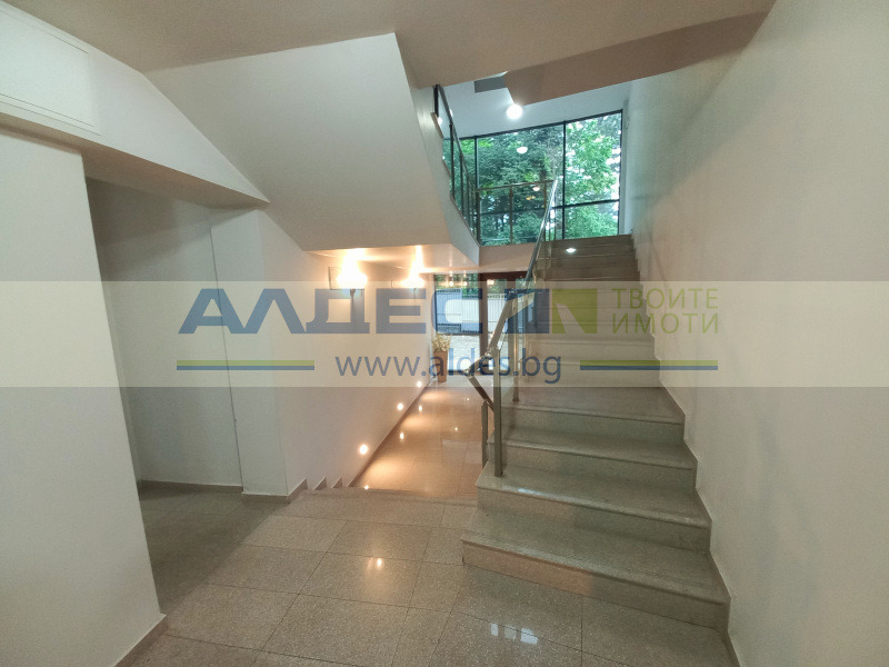 Продава 4-СТАЕН, гр. София, Бояна, снимка 2 - Апартаменти - 54137478