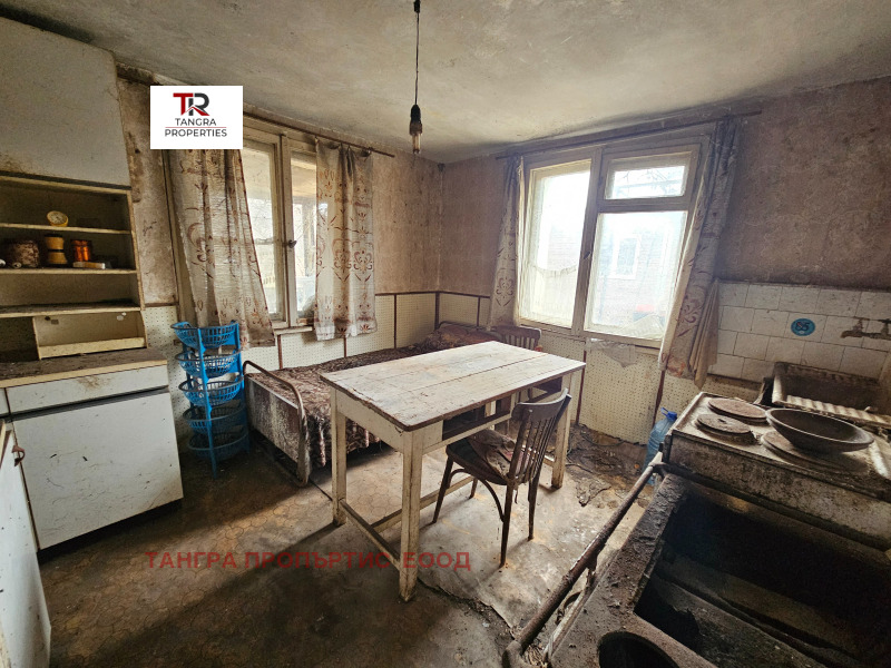 Продава КЪЩА, гр. Радомир, област Перник, снимка 12 - Къщи - 52655630