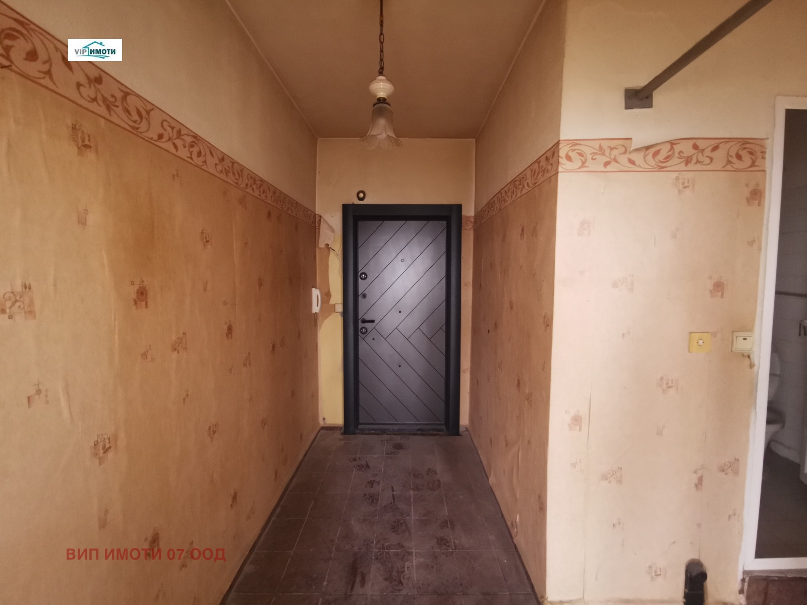 Продава 2-СТАЕН, гр. Плевен, Широк център, снимка 2 - Апартаменти - 51016314