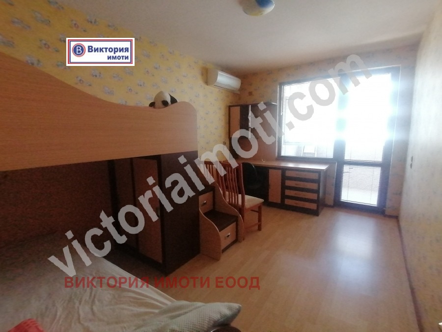 Продава 3-СТАЕН, гр. Велико Търново, Колю Фичето, снимка 2 - Апартаменти - 48038723