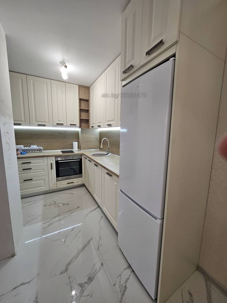 Продава  2-стаен град Стара Загора , Три чучура - център , 77 кв.м | 81280237 - изображение [4]