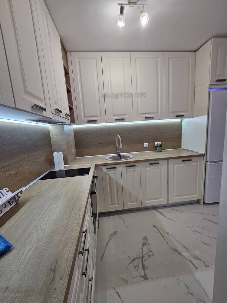 Продава  2-стаен град Стара Загора , Три чучура - център , 77 кв.м | 81280237 - изображение [3]