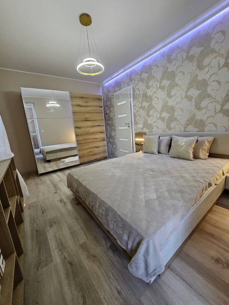 Продава  2-стаен град Стара Загора , Три чучура - център , 77 кв.м | 81280237 - изображение [2]