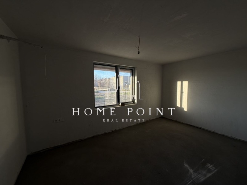 Продава 2-СТАЕН, гр. Пловдив, Остромила, снимка 2 - Апартаменти - 52691350