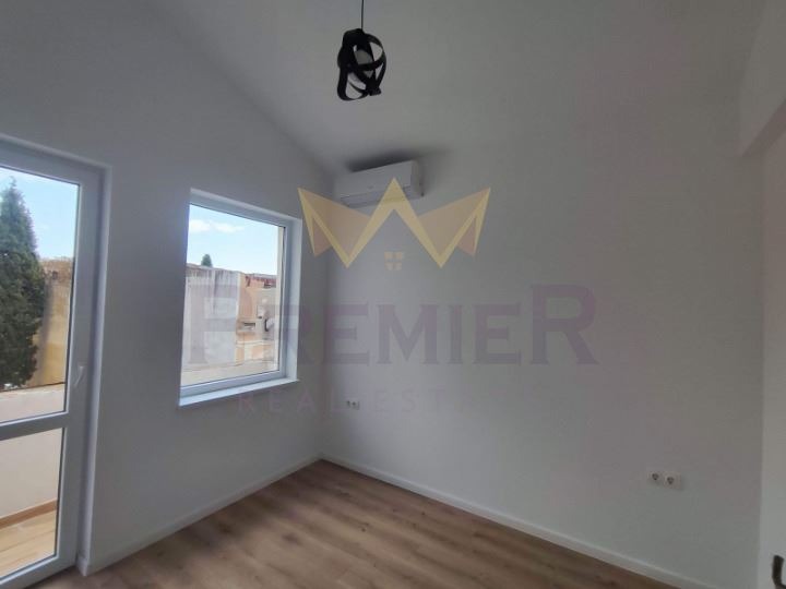 Продава 4-СТАЕН, гр. Варна, Център, снимка 5 - Апартаменти - 55987448