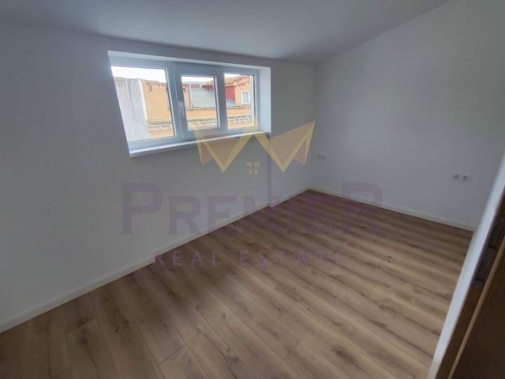 Продава 4-СТАЕН, гр. Варна, Център, снимка 6 - Апартаменти - 55987448