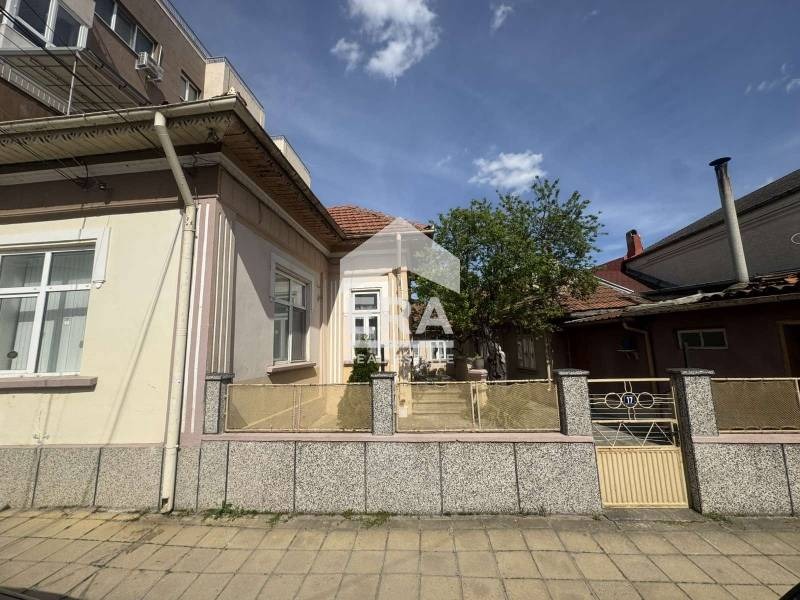 Продава КЪЩА, гр. Силистра, Център, снимка 10 - Къщи - 54545655