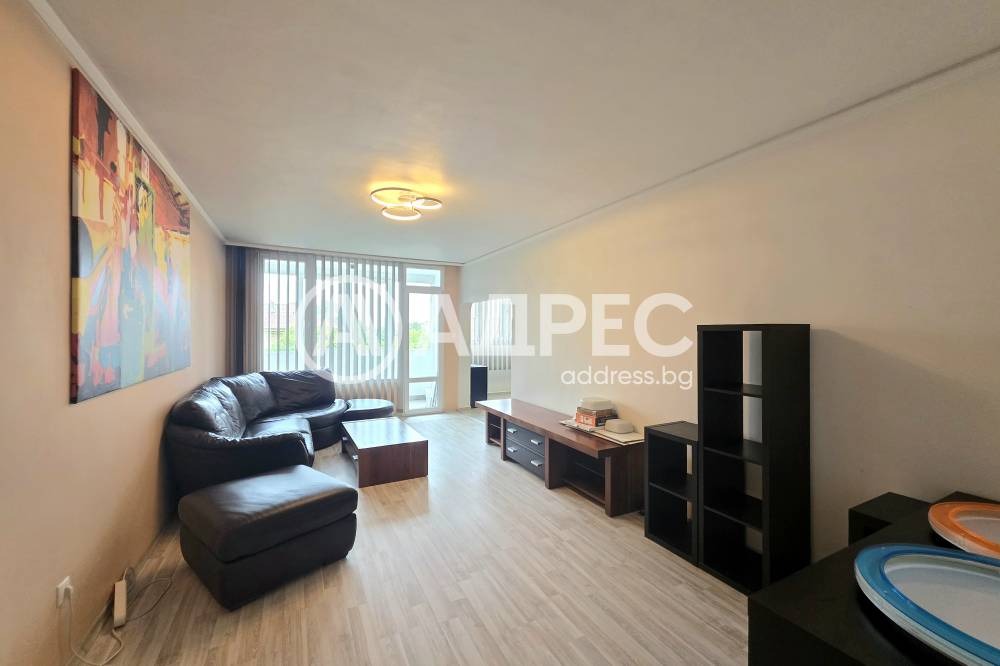 Продава 3-СТАЕН, гр. София, Лагера, снимка 2 - Апартаменти - 54818430