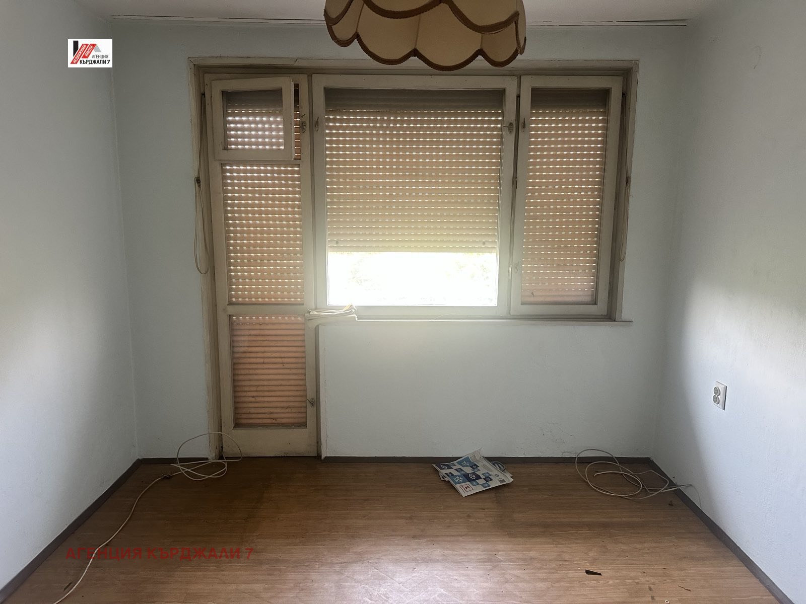 Продава МНОГОСТАЕН, гр. Кърджали, Център, снимка 8 - Апартаменти - 53962492