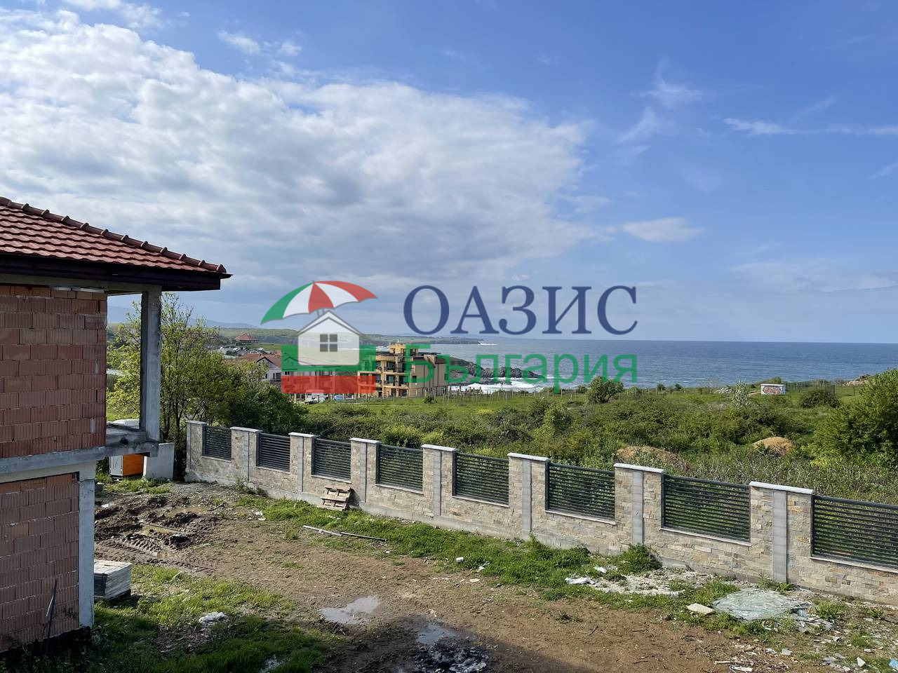 Продава КЪЩА, с. Синеморец, област Бургас