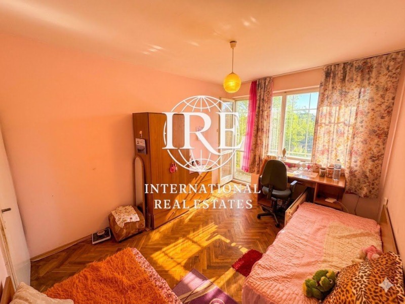 Продава 3-СТАЕН в град Варна, Окръжна болница-Генерали - 100 кв.м / 250 000 € » 488 957.50 лв., ИНТЕРНЕШЪНЪЛ РИЪЛ ЕСТЕЙТС ООД