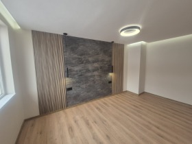 ����� ������� 2-�����,���� ������, 9-�� �������>