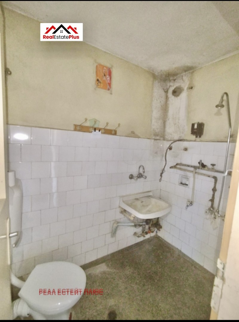 Продава  2-стаен град Плевен , Мара Денчева , 60 кв.м | 41144814 - изображение [9]