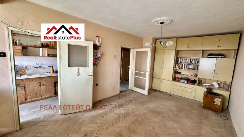 Продава  2-стаен град Плевен , Мара Денчева , 60 кв.м | 41144814 - изображение [2]